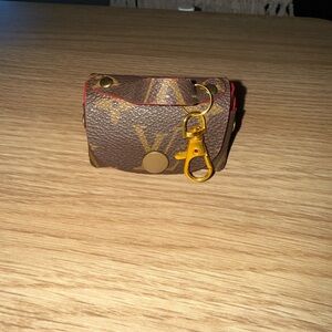 Louis Vuitton Monogram Key Holder with Gold Clip